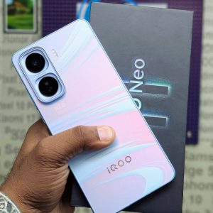 iQOO Neo 11 (Used)